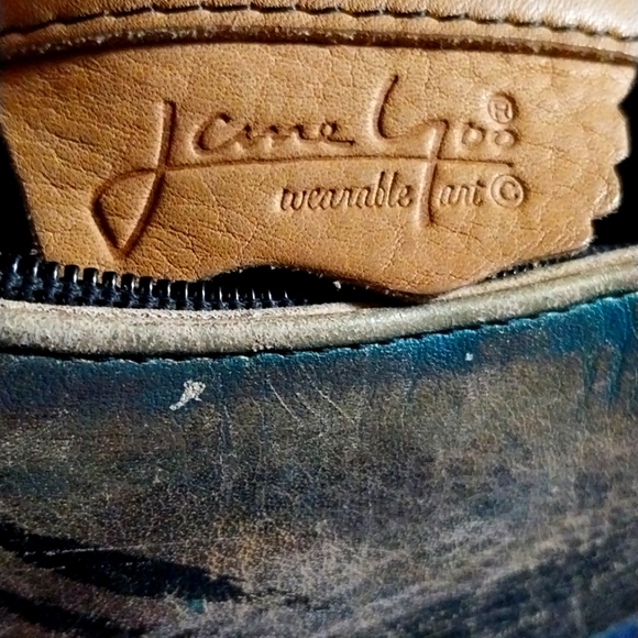 Vintage designer Jane Yoo Wearable Art handbag. In perfect condition never used! - Picture 2 of 4